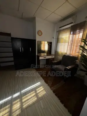 Very Big Spacious Room