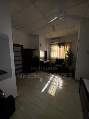 Very Big Spacious Room