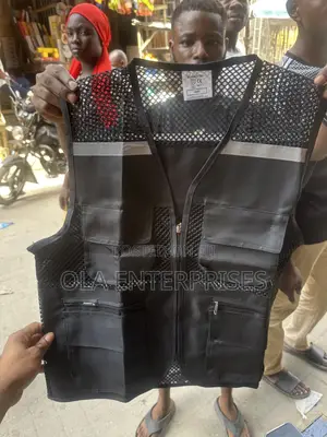 Sleeveless Jacket