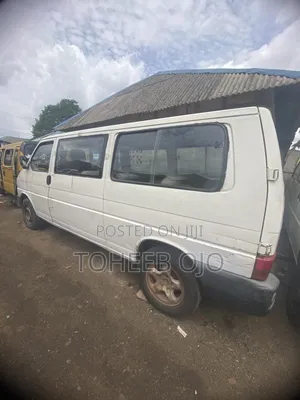 Volkswagen Transporter 1998 White