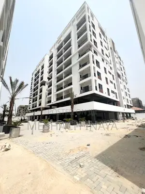 3bdrm Apartment in Lekki Phase 1 for sale