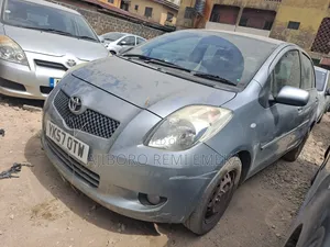 Toyota Yaris 1.3 HB T3 2007 Green