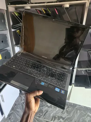 New Laptop Samsung RC520 6GB Intel Core i5 HDD 500GB