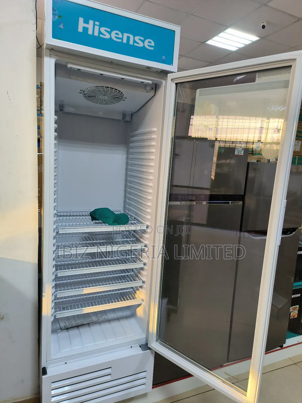 Hisense Beverage Cooler ( Chiller)
