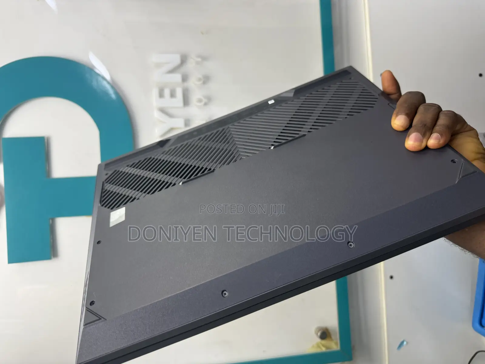 Laptop Dell G15 5535 16GB Intel Core i7 SSD 1T