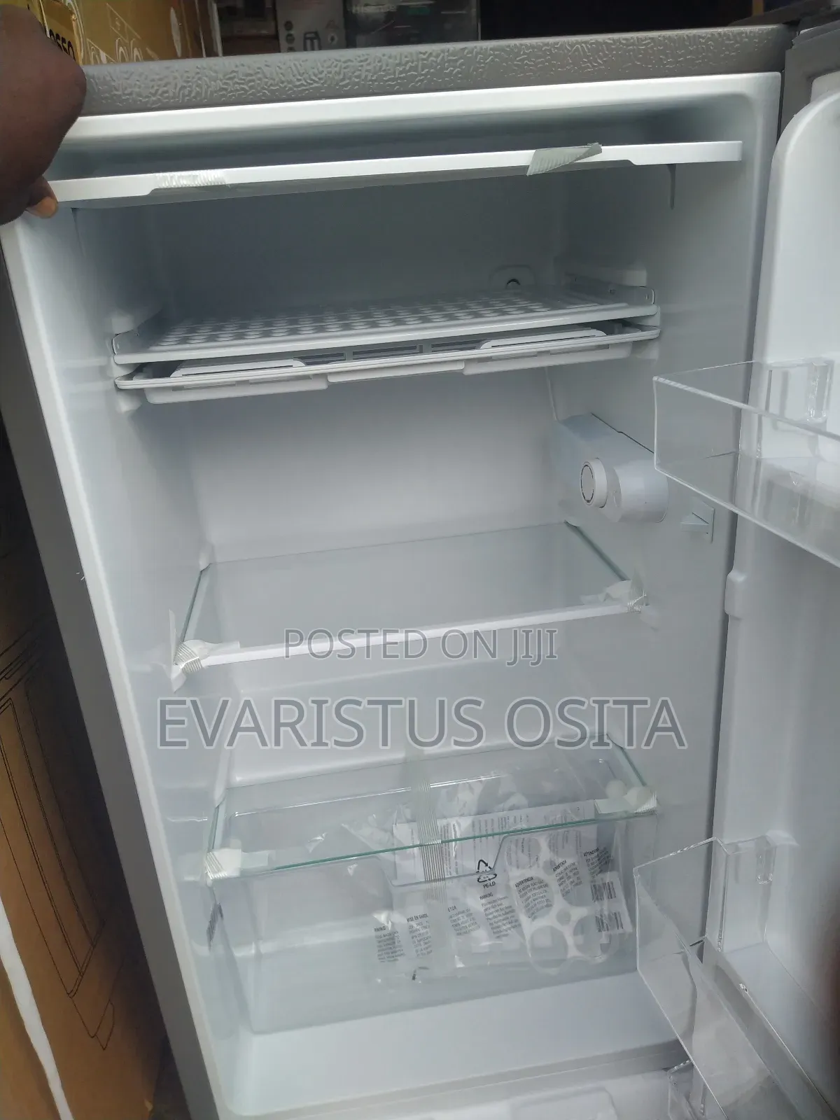 Hisense Tabletop Refrigerator