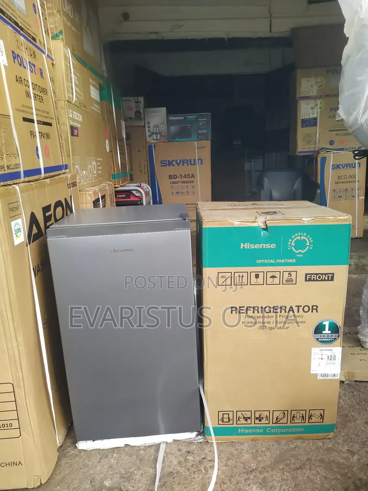 Hisense Tabletop Refrigerator