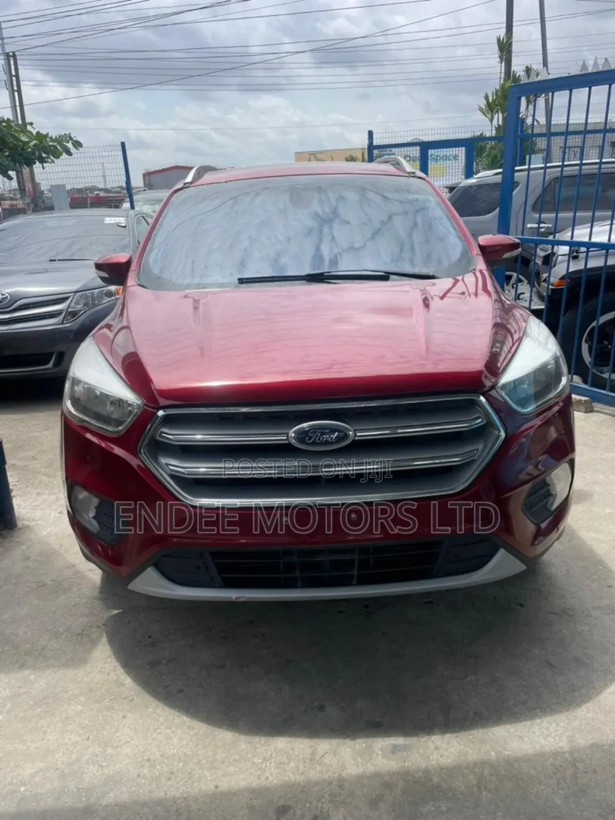 Ford Escape Titanium FWD 2019 Red
