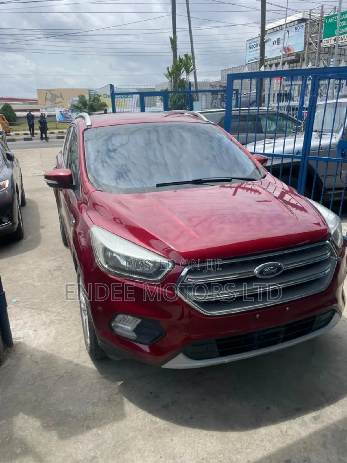 Ford Escape Titanium FWD 2019 Red