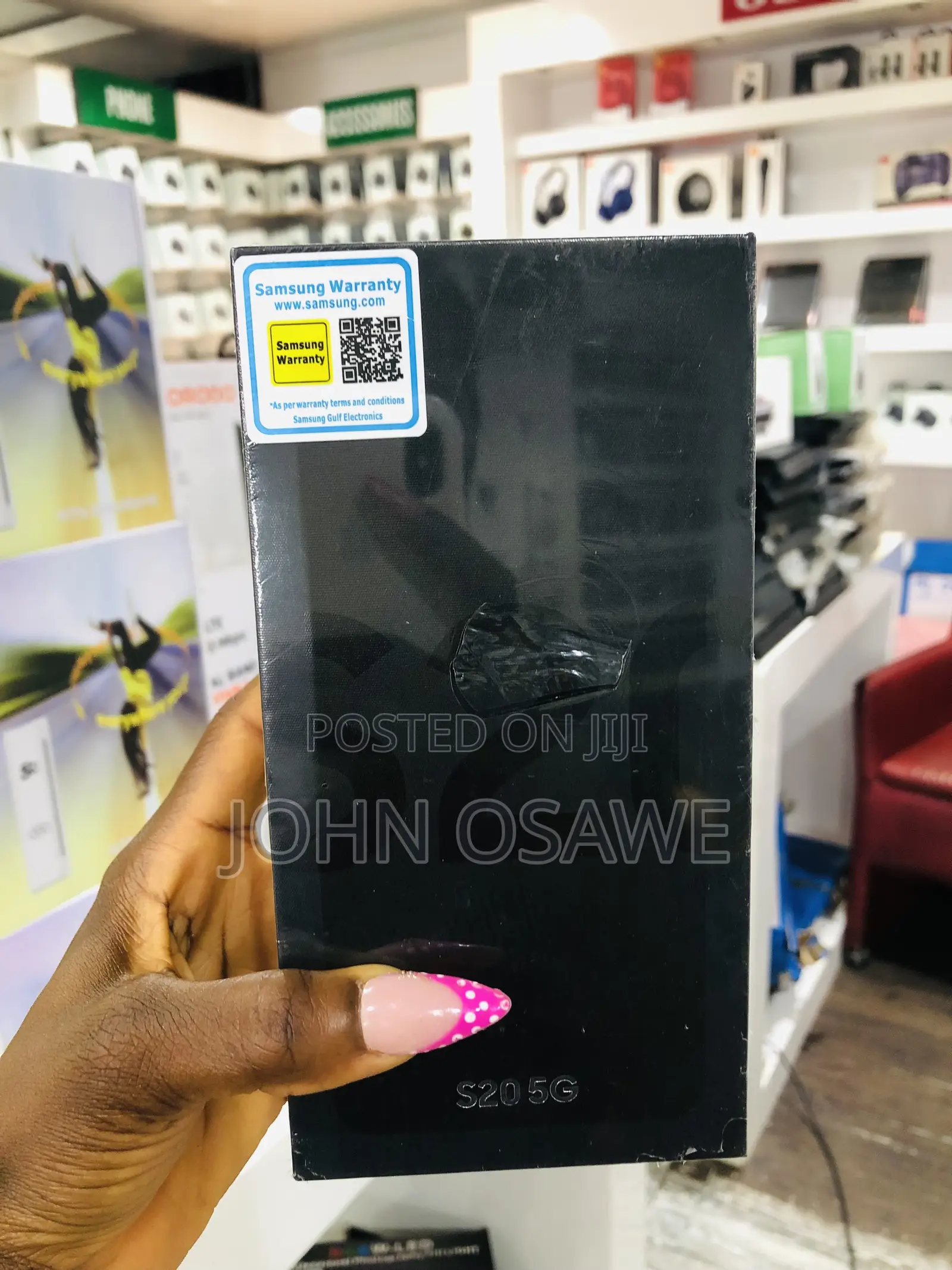 New Samsung Galaxy S20 128 GB Black