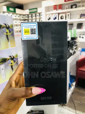 New Samsung Galaxy S20 128 GB Black