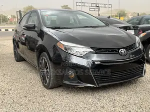 Toyota Corolla S Plus 4dr Sedan (1.8L 4cyl 6M) 2015 Black