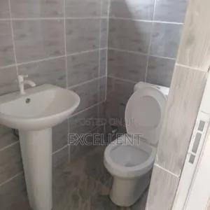 1bdrm Room & Parlour in Gwarinpa Estate, Life Camp for rent