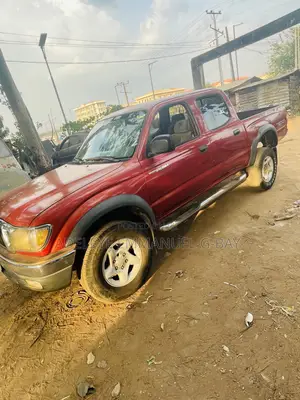 Toyota Tacoma 2003 Red