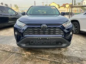 Toyota RAV4 XLE Premium AWD 2020 Blue