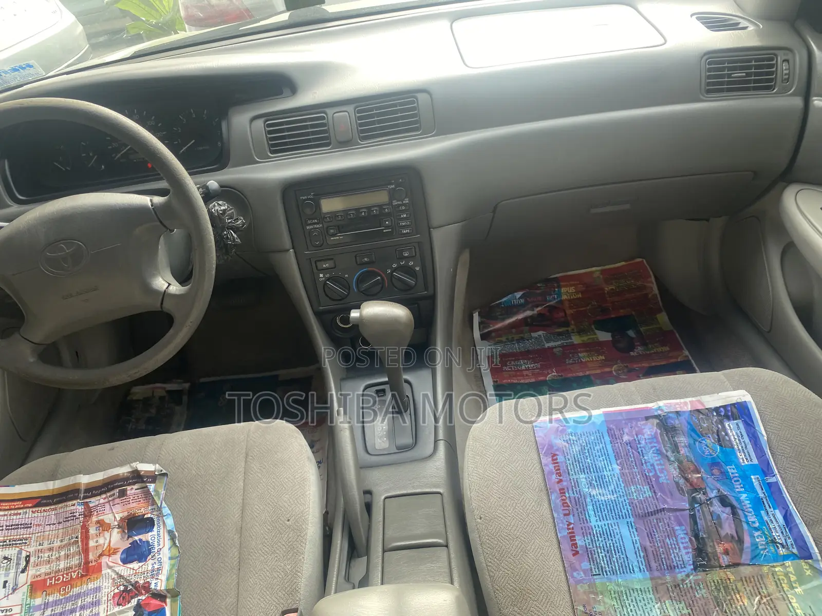 Toyota Camry LE 4dr Sedan (2.2L 4cyl 4A) 2001 Silver