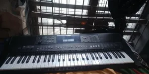 Yamaha PSR 463