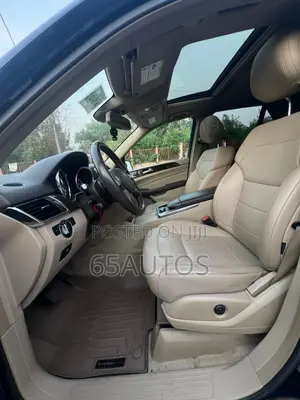 Mercedes-Benz M Class ML350 4MATIC 4dr SUV AWD (3.5L 6cyl 7A) 2015 Blue