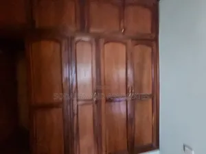 6bdrm Duplex in Greenland, Mende for rent