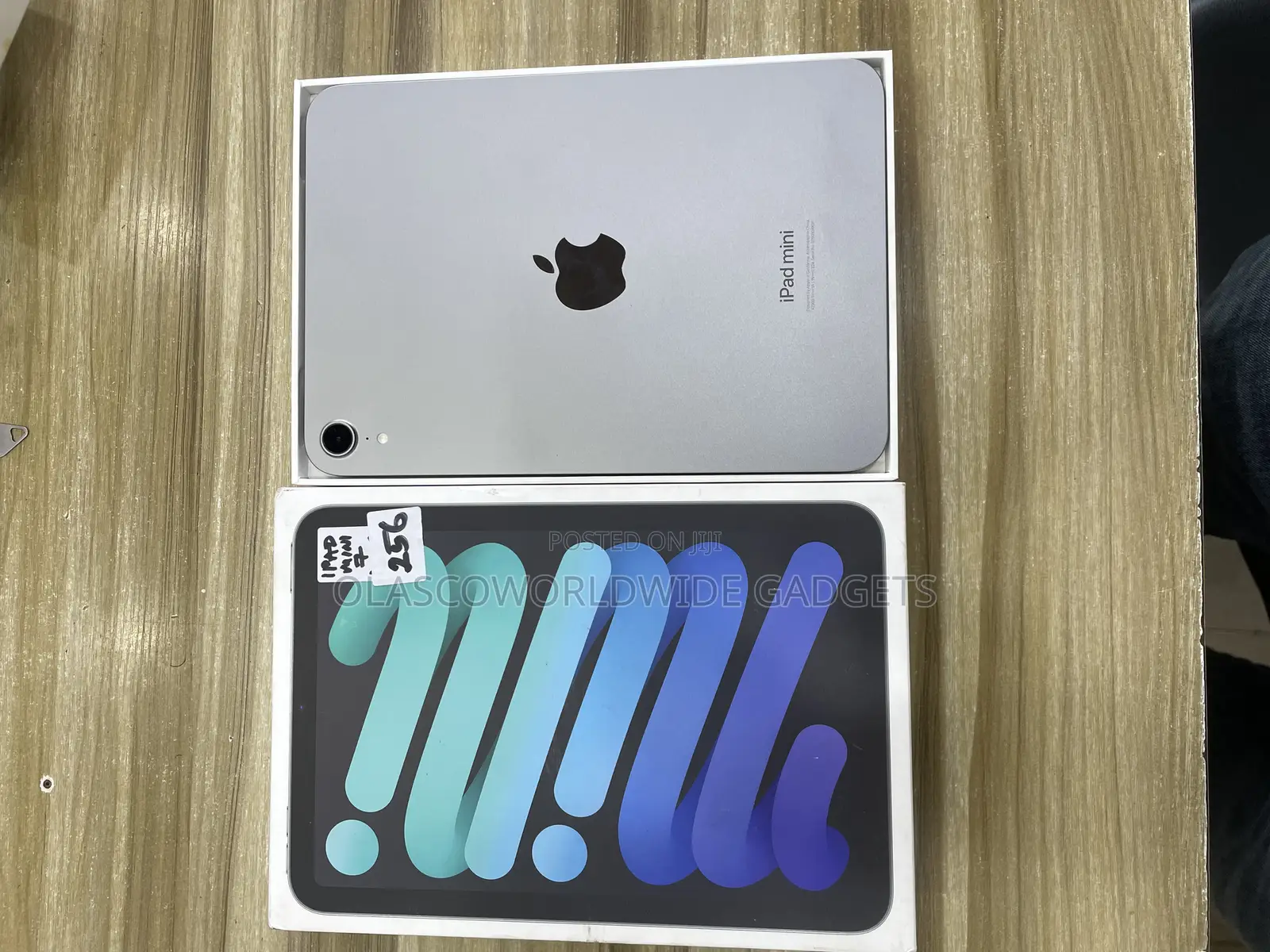 New Apple iPad mini 7 256 GB Gray