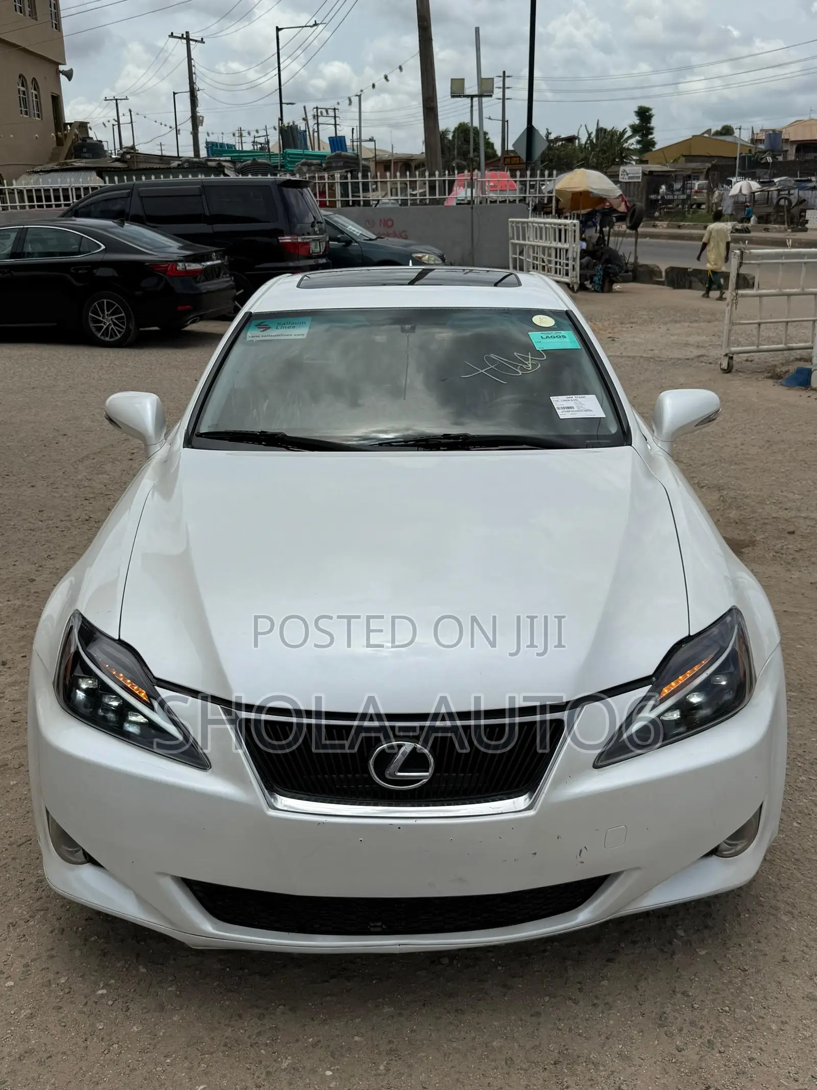 Lexus IS 250 Automatic 2012 White