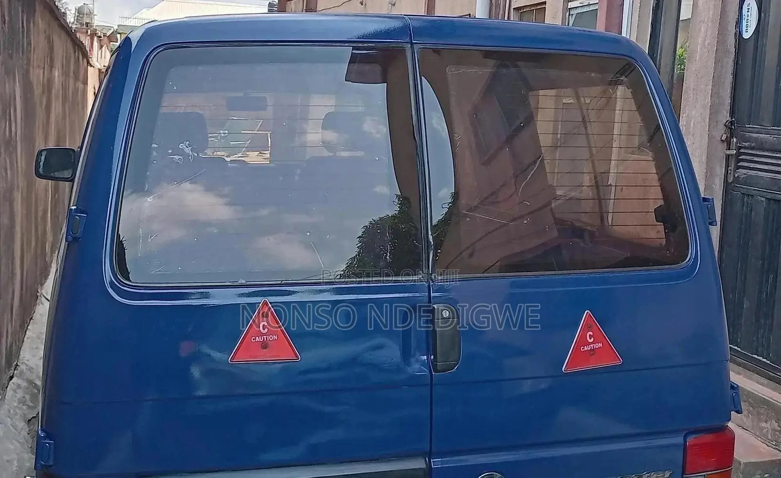 Volkswagen Transporter 2005 Blue