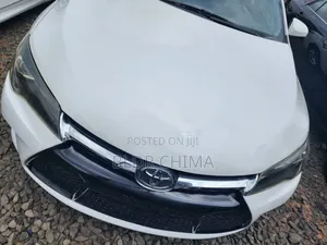 Toyota Camry 2016 White