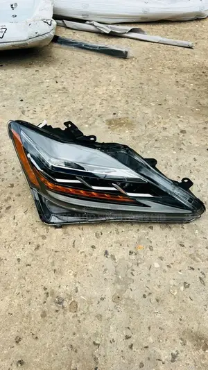 Head Lamp Lexus Is 250