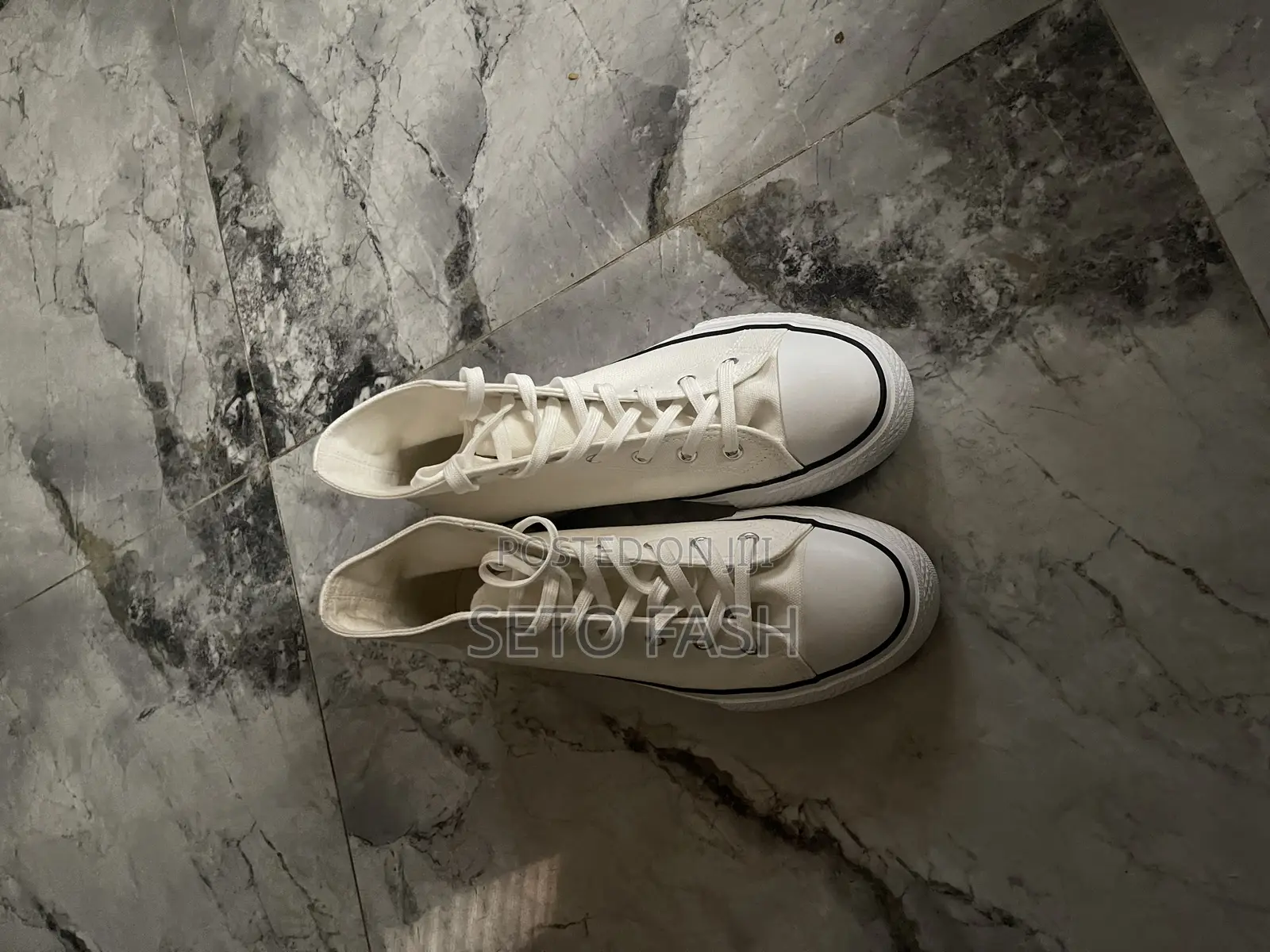 Sneakers Shoe