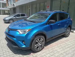Toyota RAV4 2018 Blue