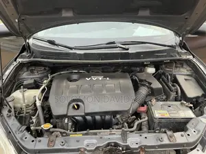 Toyota Matrix 2010 Gray