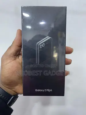 New Samsung Galaxy Z Flip6 256 GB