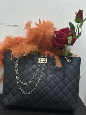 Shoulder Bags