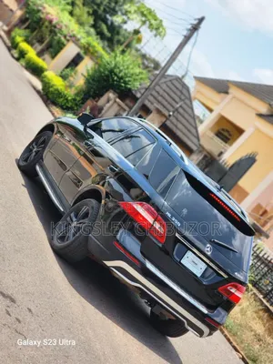 Mercedes-Benz M Class 2015 Black