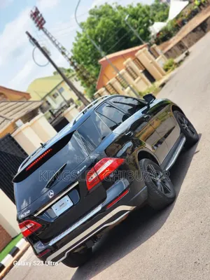 Mercedes-Benz M Class 2015 Black