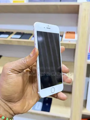 Apple iPhone 6 16 GB Gold