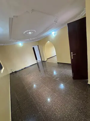 2bdrm Apartment in Oluyole Estate, Ibadan for rent