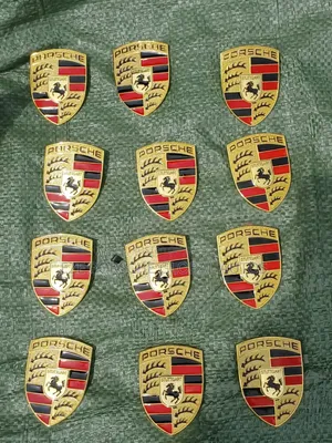 Porsche Burnett Logo
