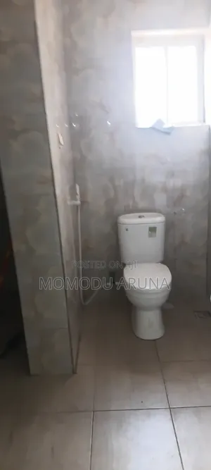 4bdrm Duplex in Plantation City, Warri for rent