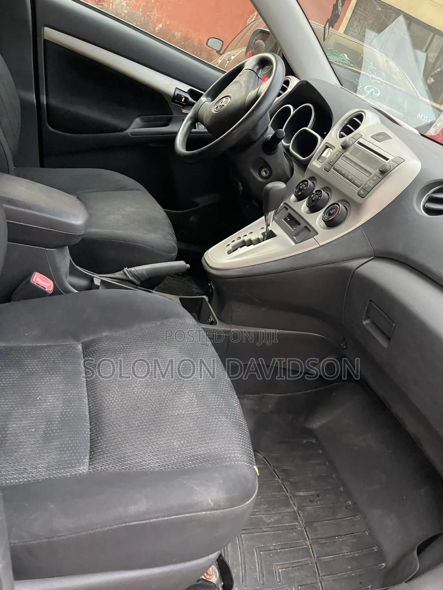 Toyota Matrix 2010 Gray