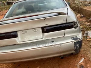 Toyota Camry Automatic 1999 Gold