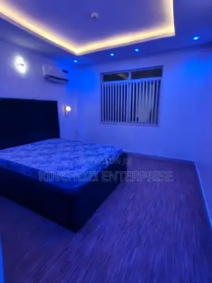 3bdrm Block of Flats in Lekki Phase 1 for rent