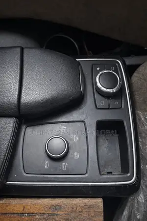Complete Arm Rest for Ml350