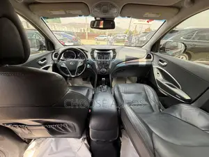 Hyundai Santa Fe SE AWD 2018 Black