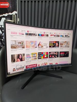 Samsung
C27t550fde
27-Inch Curved Full Hd 1080p Monitor