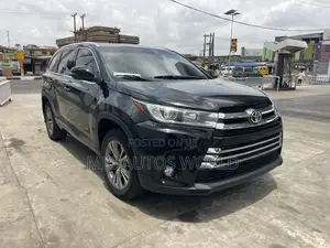 Toyota Highlander 2015 Black