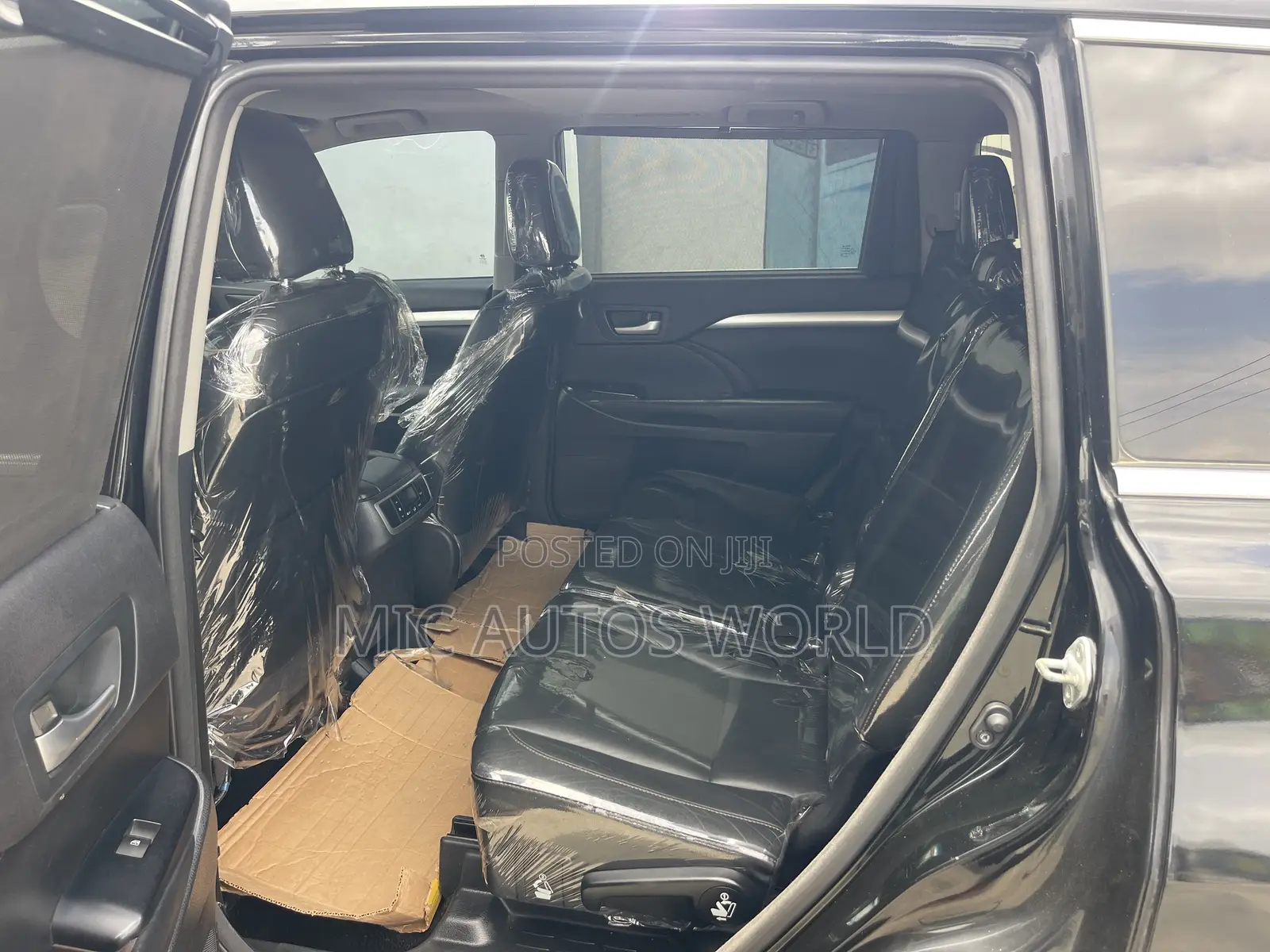 Toyota Highlander 2015 Black