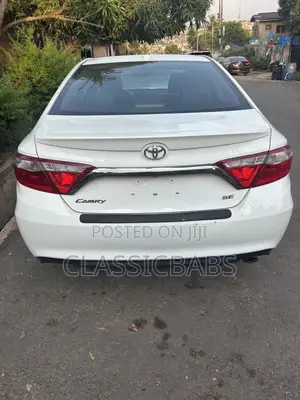 Toyota Camry 2015 White