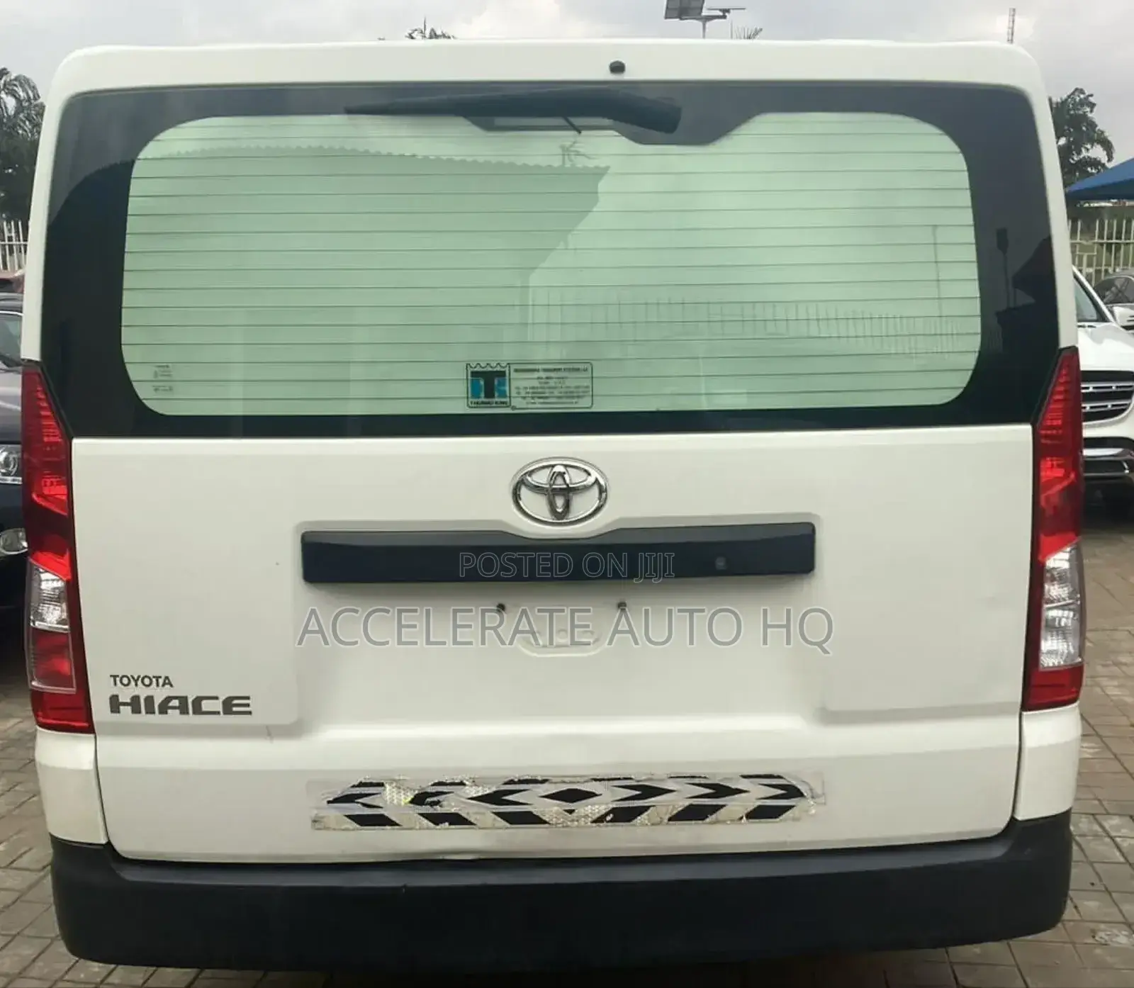 Toyota HiAce 2020 White