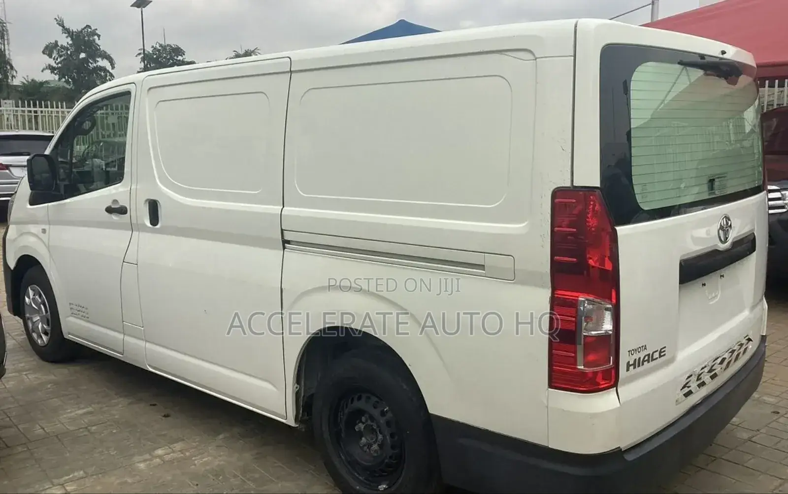 Toyota HiAce 2020 White